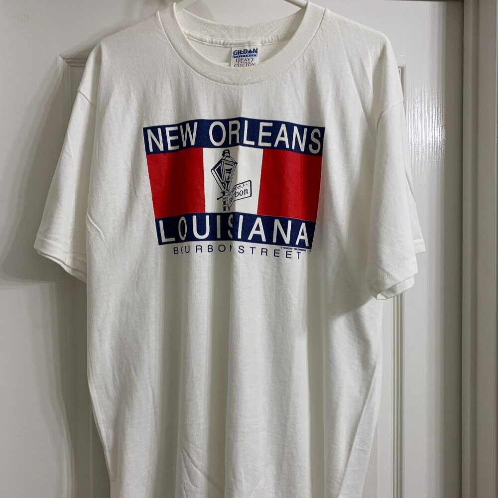 Gildan Activewear Women's New Orleans Bourbon Street White T-Shirt, Size L